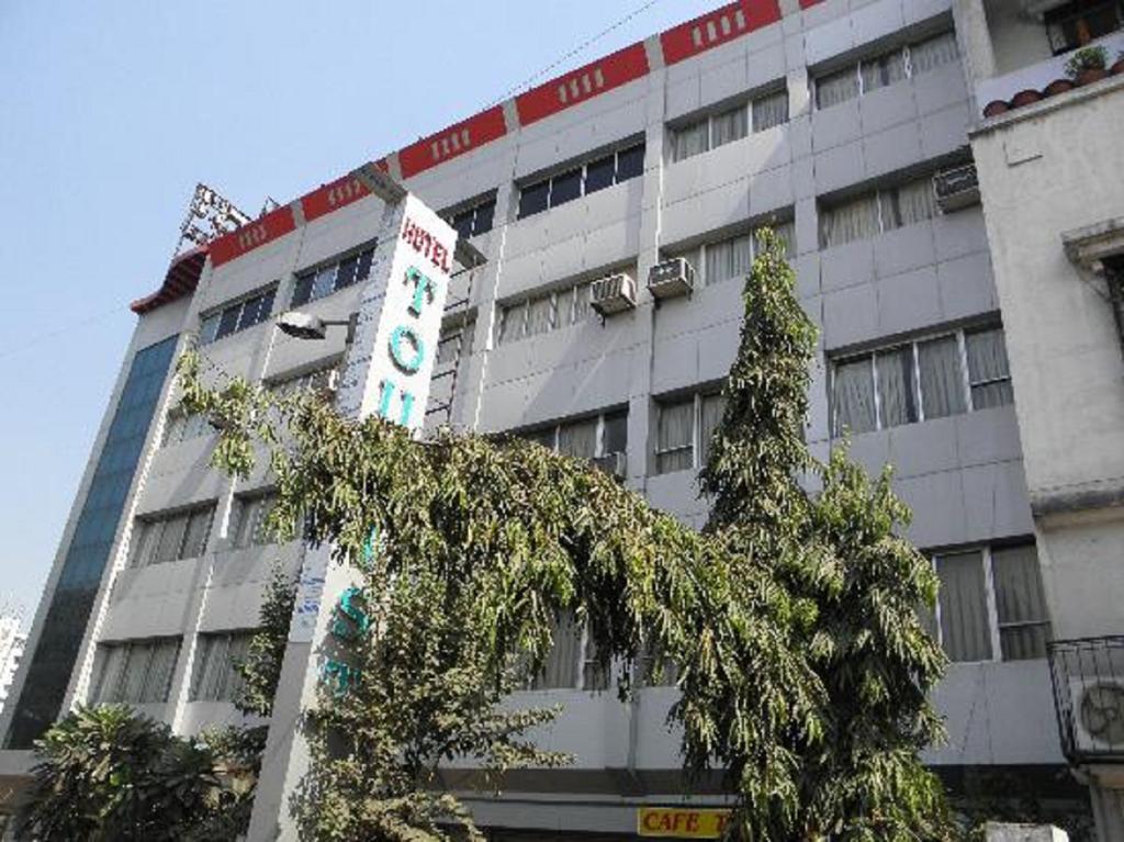 Hotel Tourist International Pune Eksteriør bilde